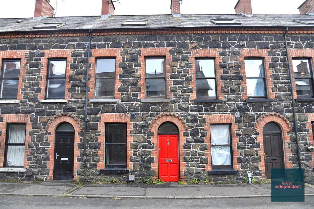 14 Clonavon Road 1 of 30