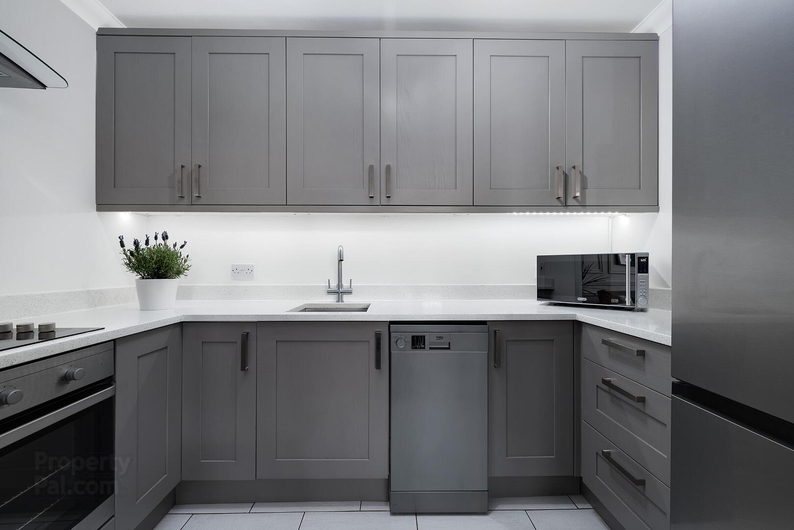 26 Slade Castle Avenue 16 of 30