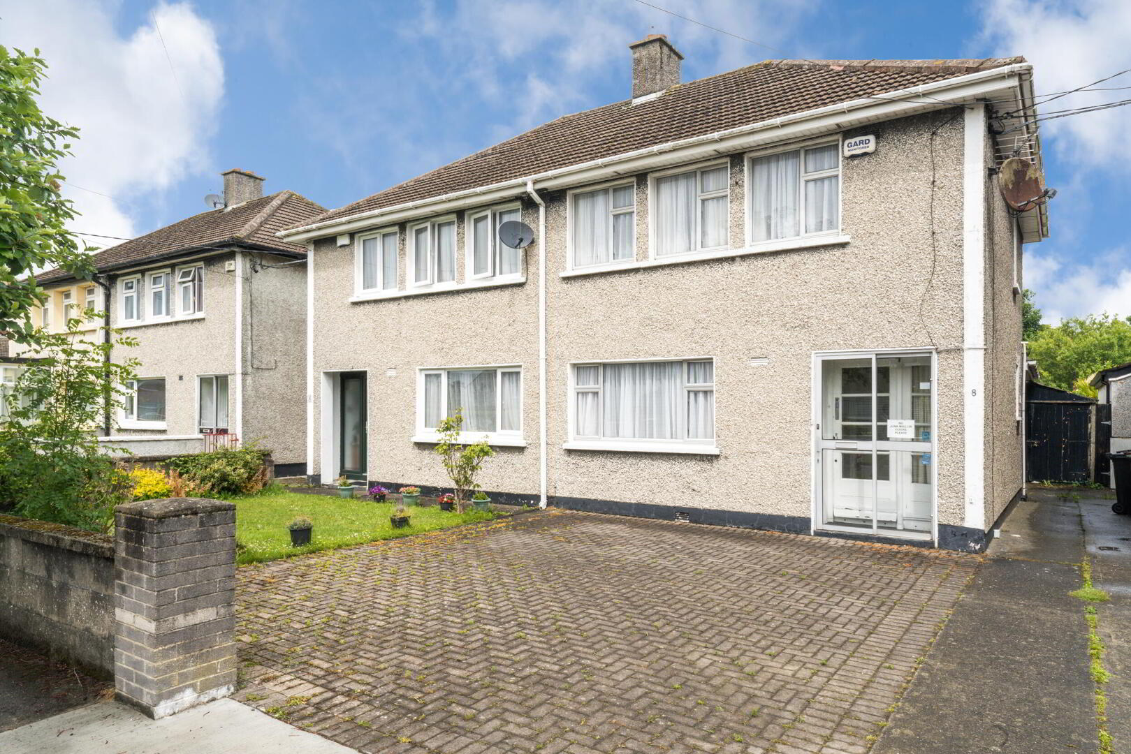8 Cooleen Avenue 1 of 24