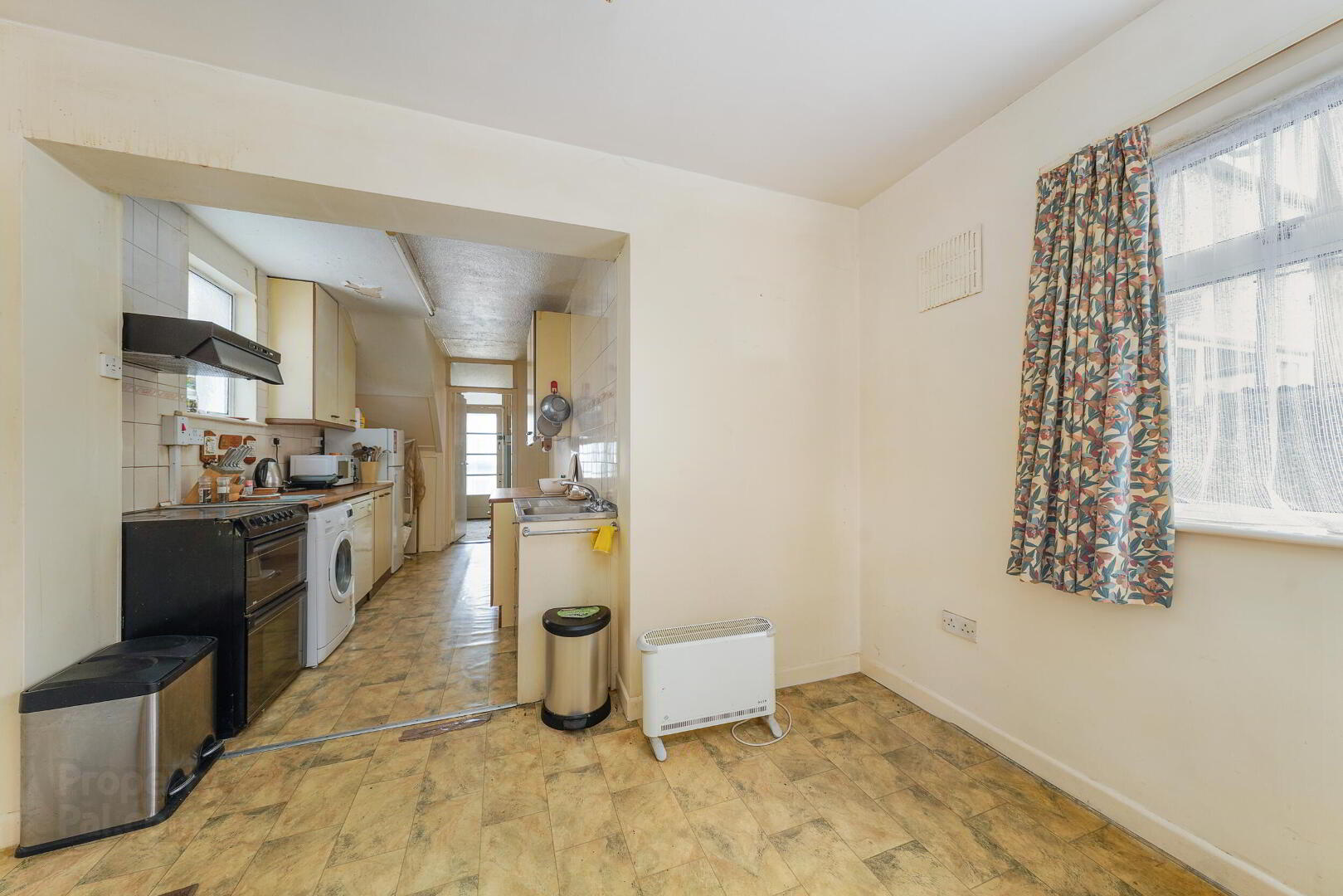 8 Cooleen Avenue 11 of 24