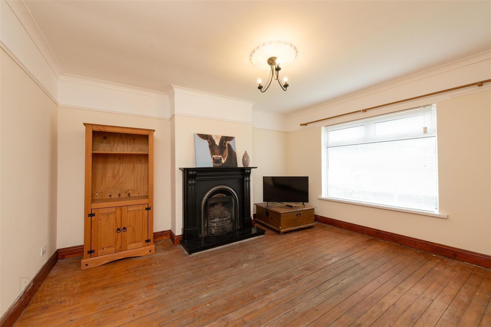 property description image