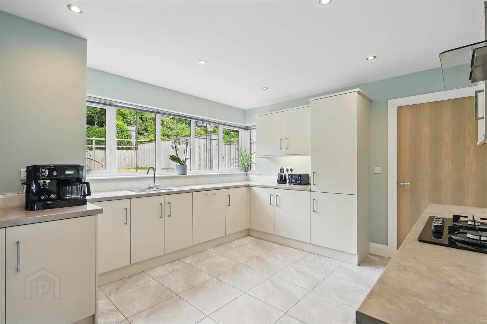 34 Millreagh Grove 7 of 27