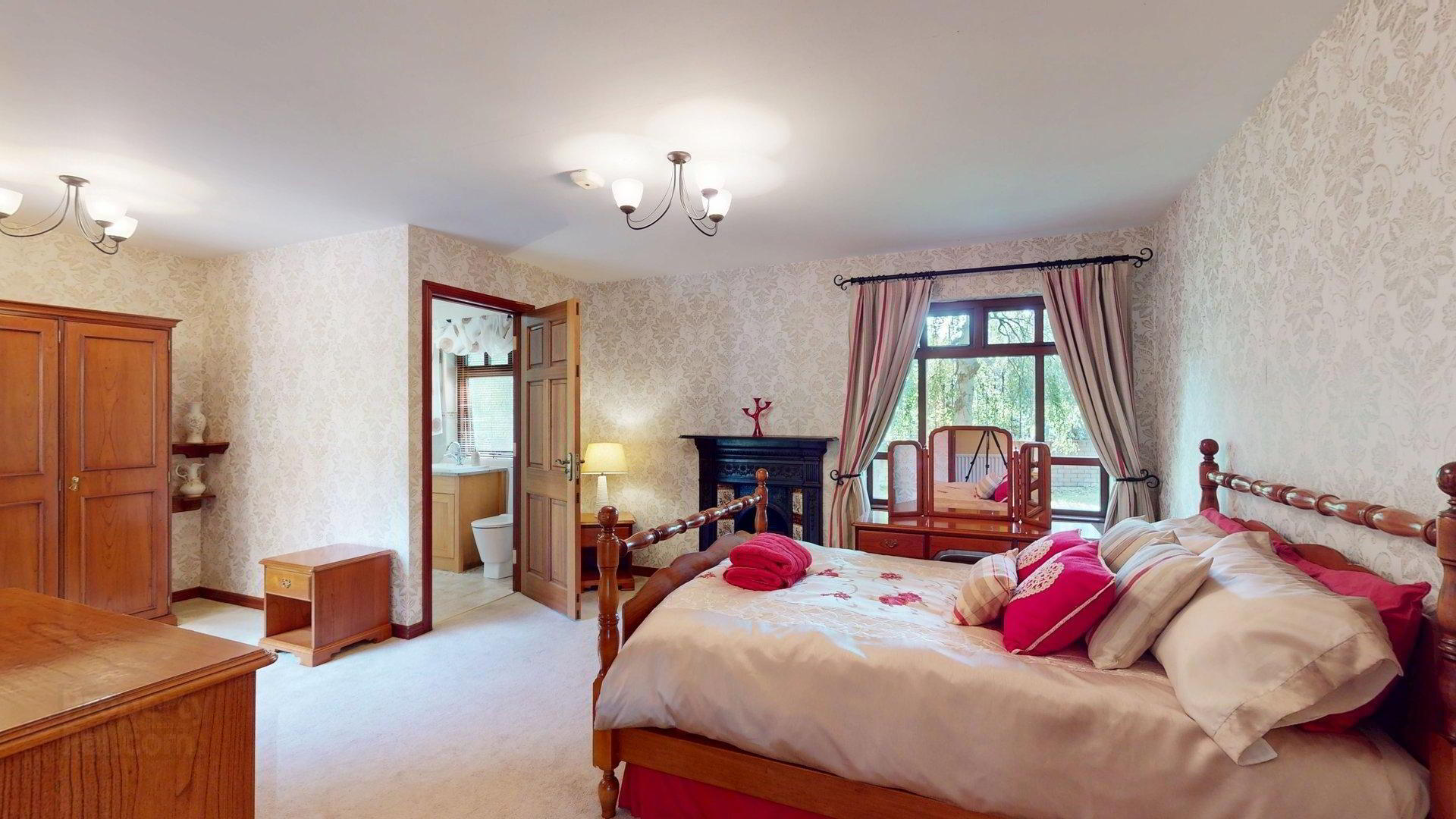 Wilcan Lodge, 103 Greystone Road 12 of 24