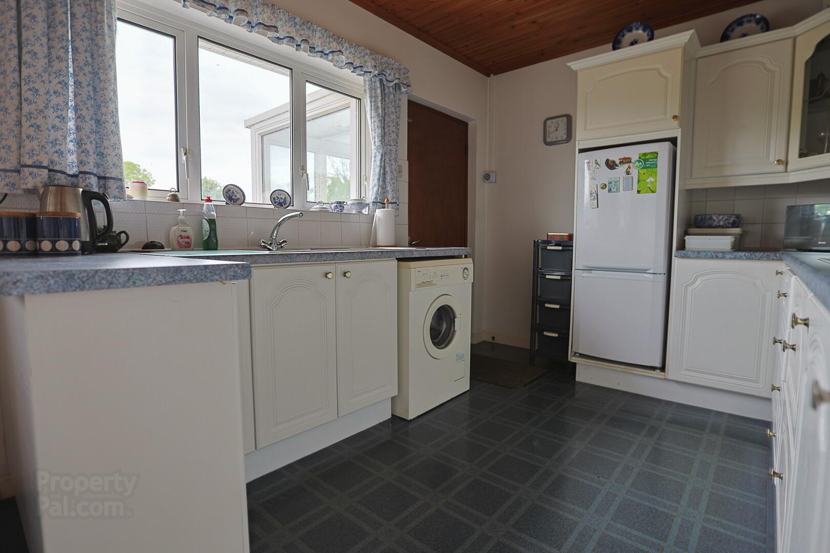 28 Derrycreevy Road 14 of 43