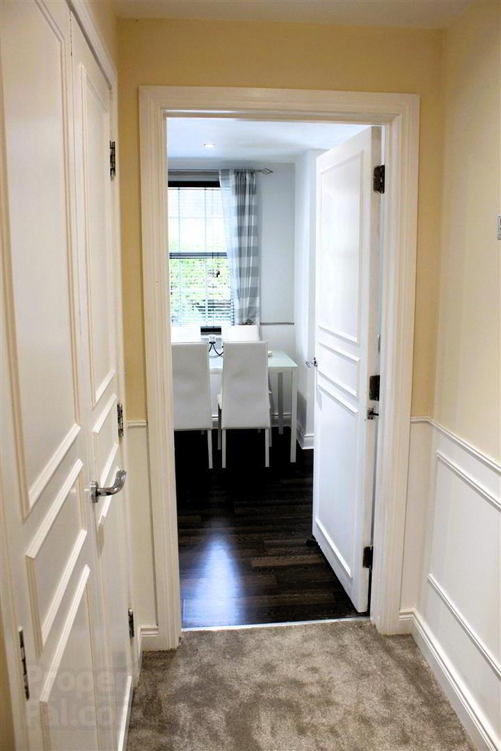16 Milfort Mews 5 of 23