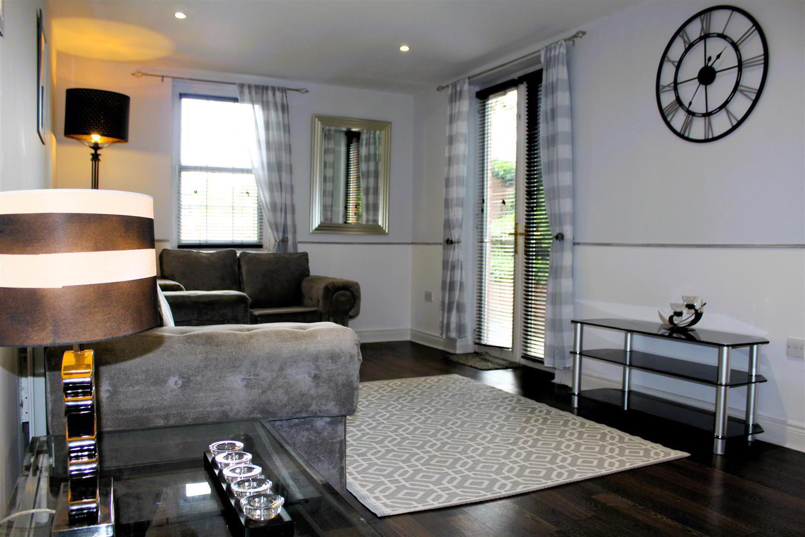 16 Milfort Mews 10 of 23