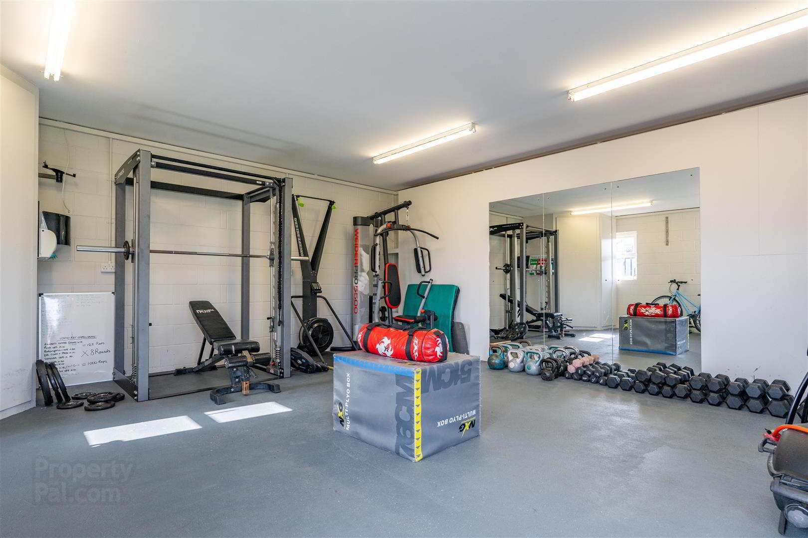 21b Glastry Road 4 of 31