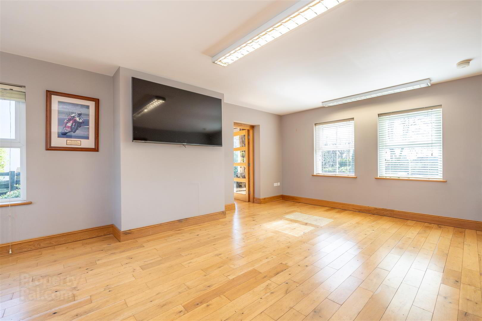 21b Glastry Road 7 of 31