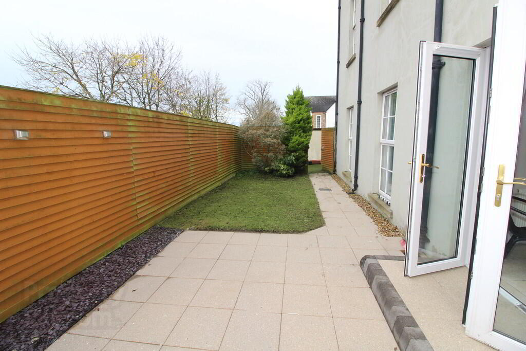 63 Blackrock Square 15 of 16