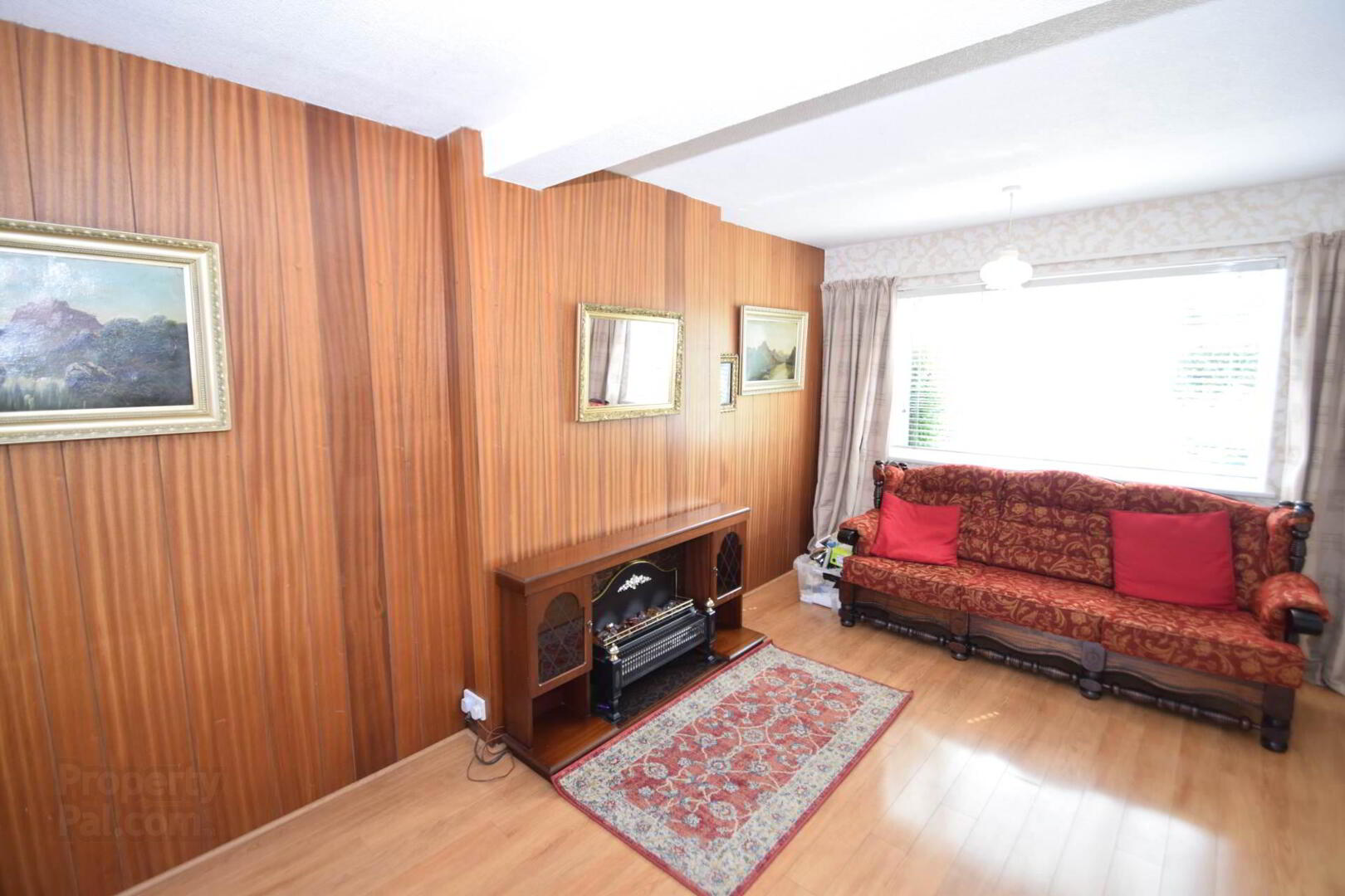 35 Creeve Walk 9 of 28