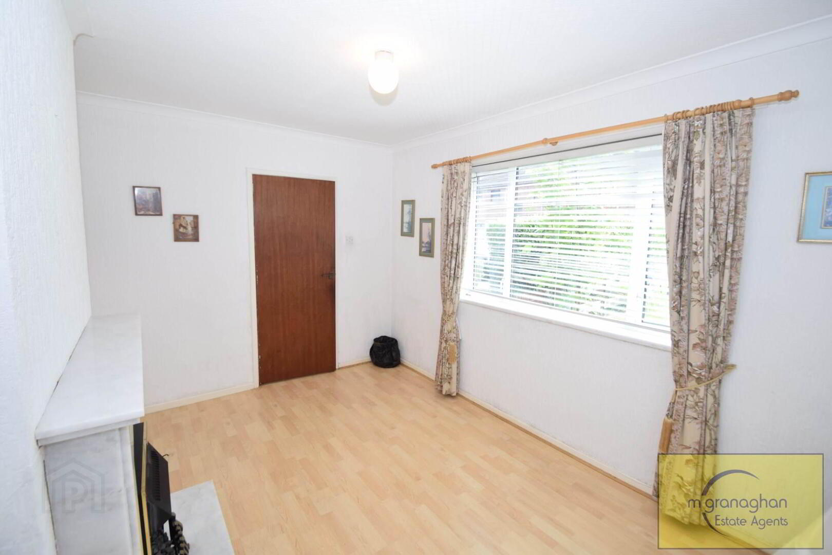 35 Creeve Walk 6 of 32