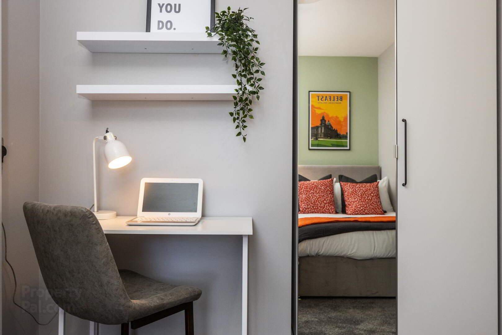 Room 2, 166 Woodstock Road 7 of 10