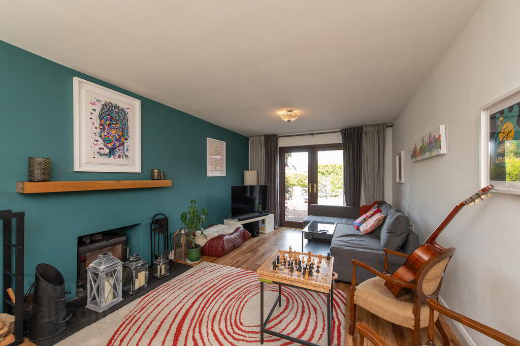 47 Dillons Avenue 3 of 34
