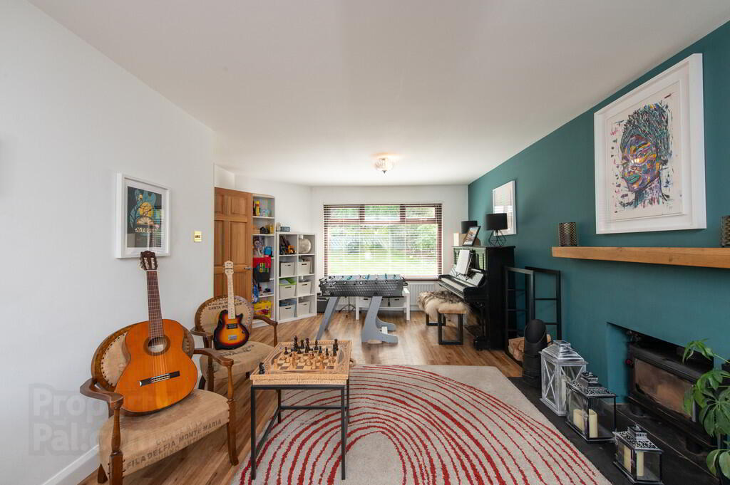 47 Dillons Avenue 5 of 34