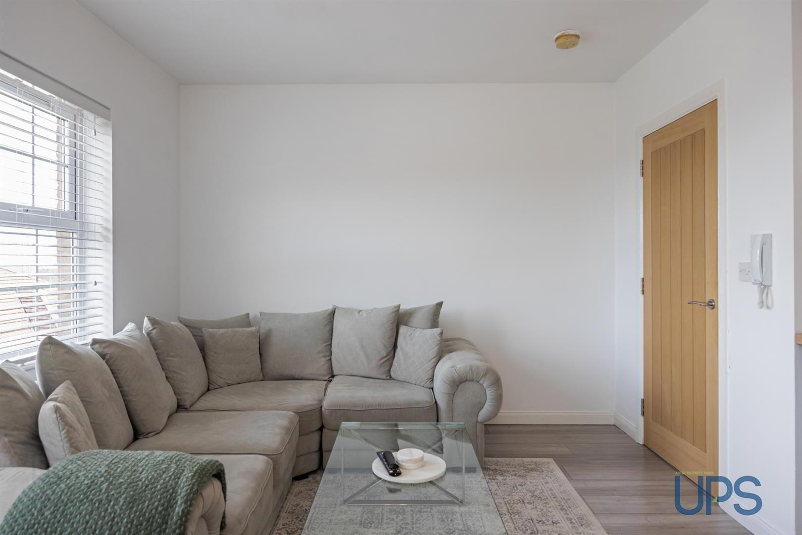 Apt 7, Mount Eagles Court 6 of 24
