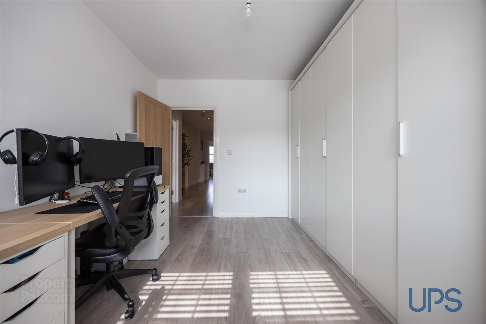 Apt 7, Mount Eagles Court 19 of 24