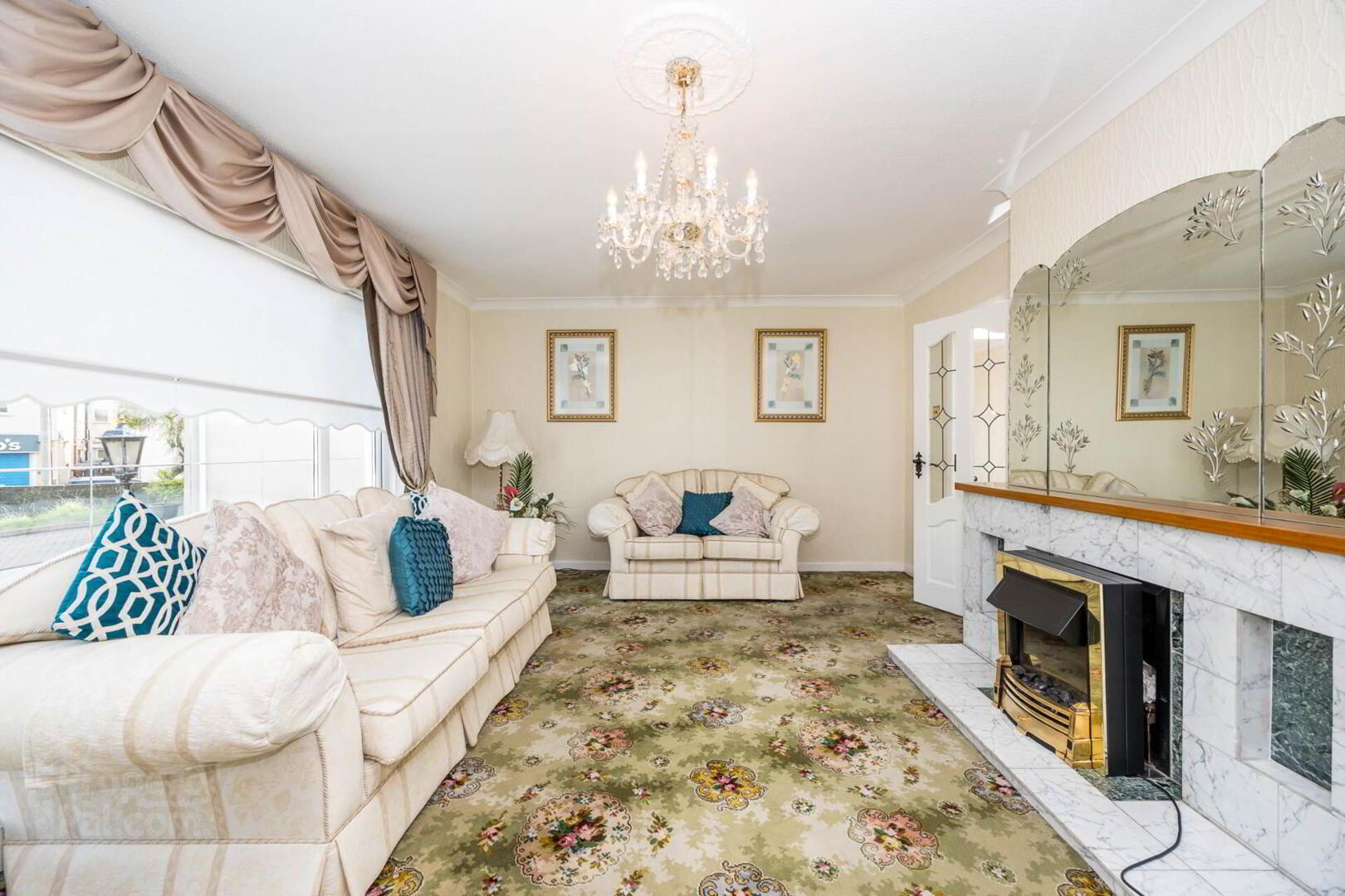 109 Pinebrook Grove 5 of 29