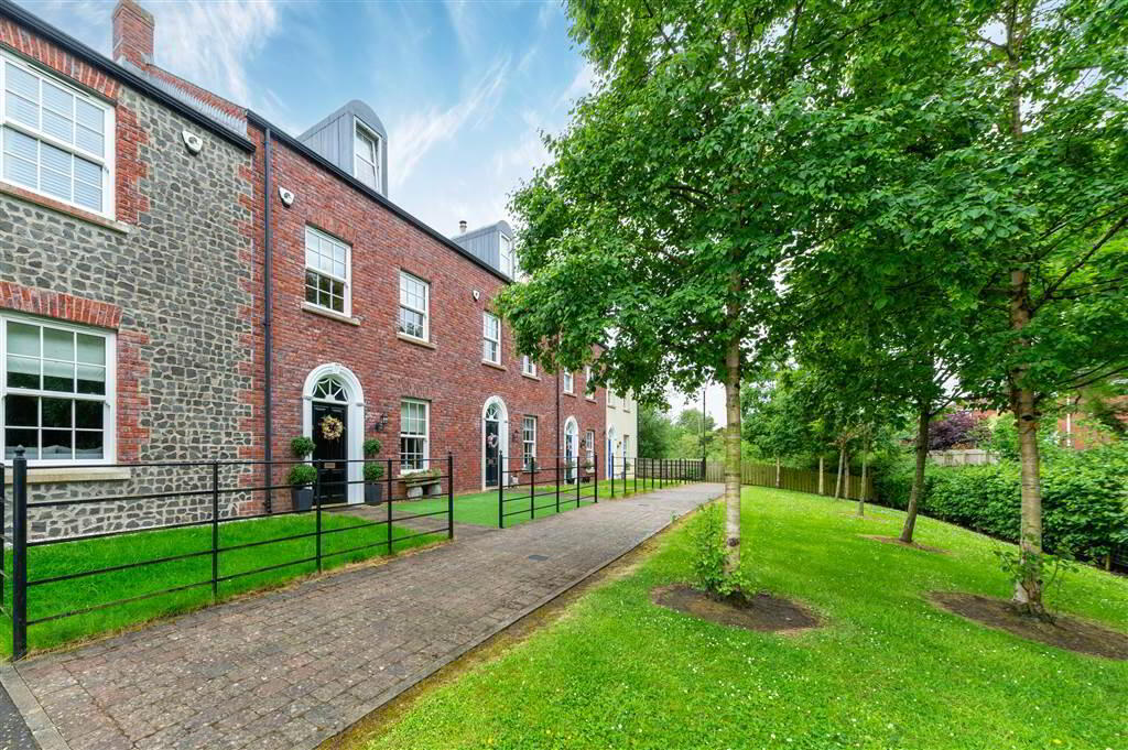 12 Breton Drive 1 of 41