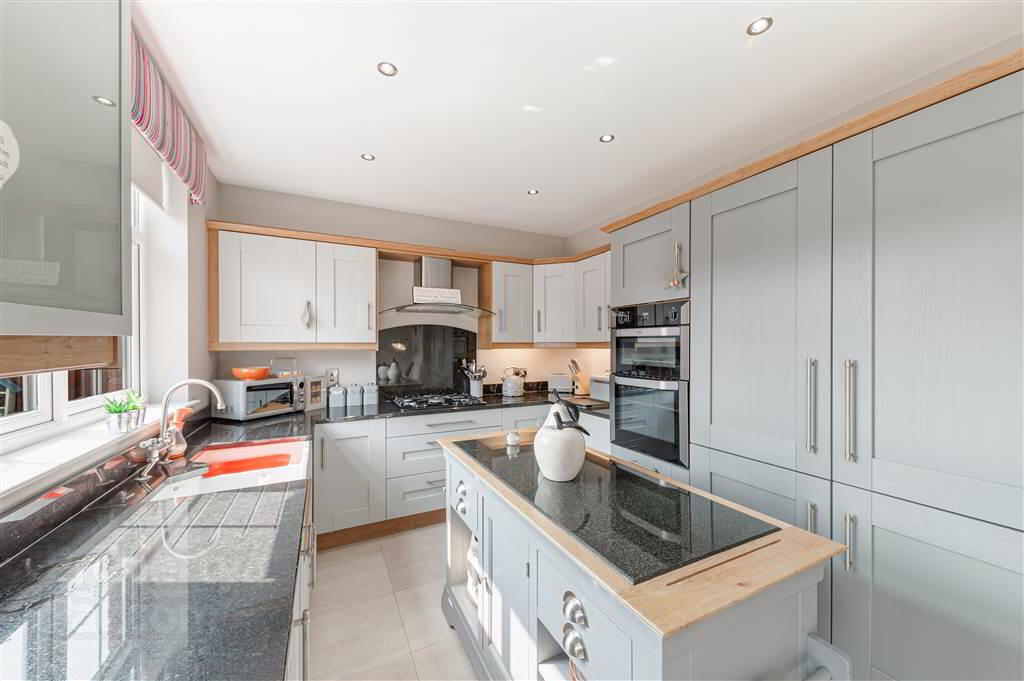 12 Breton Drive 12 of 41