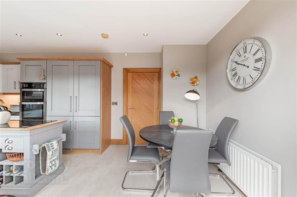 12 Breton Drive 18 of 41