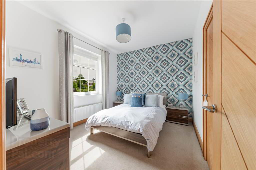12 Breton Drive 21 of 41