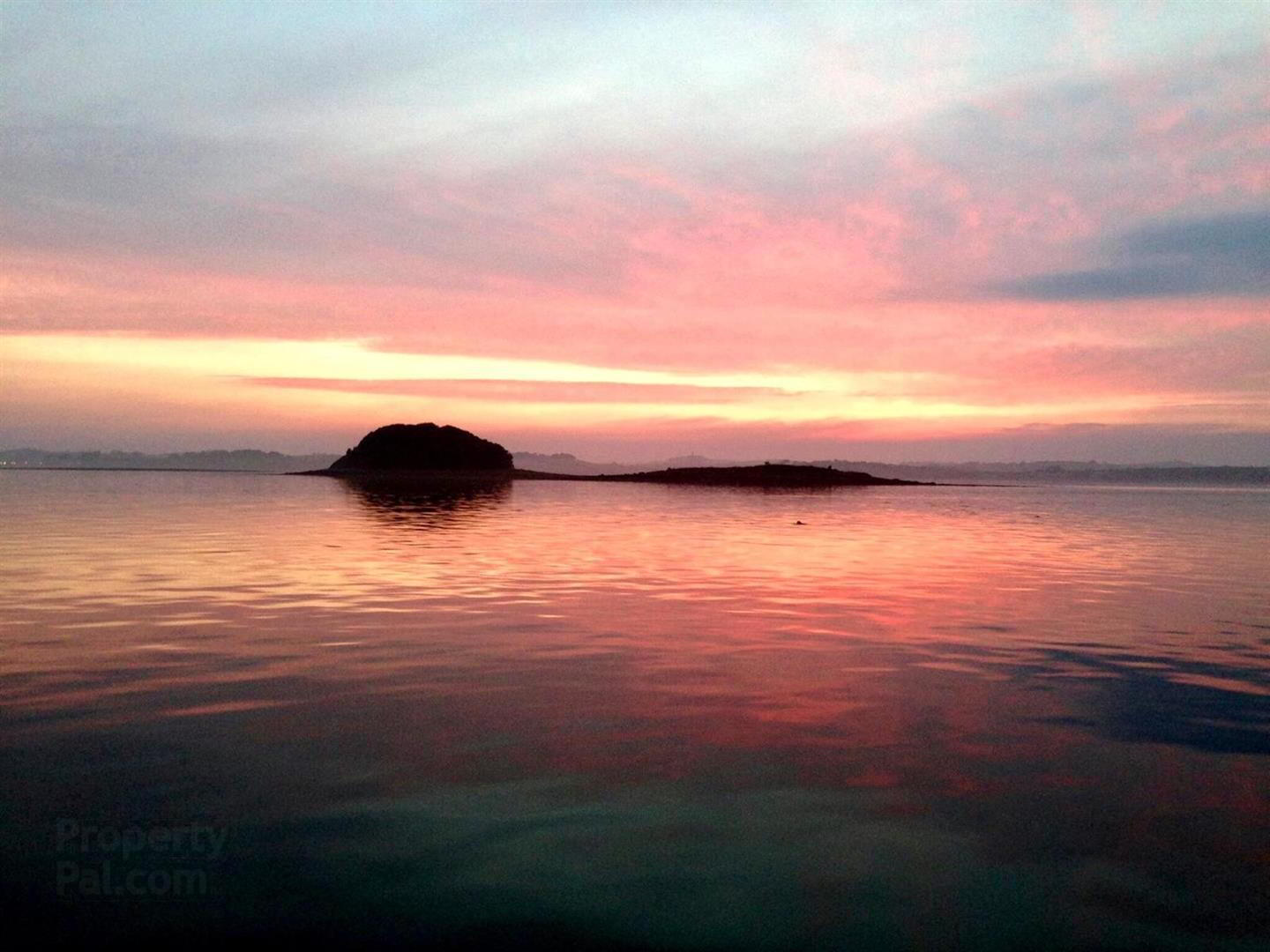 Dunnyneil Islands 4 of 7