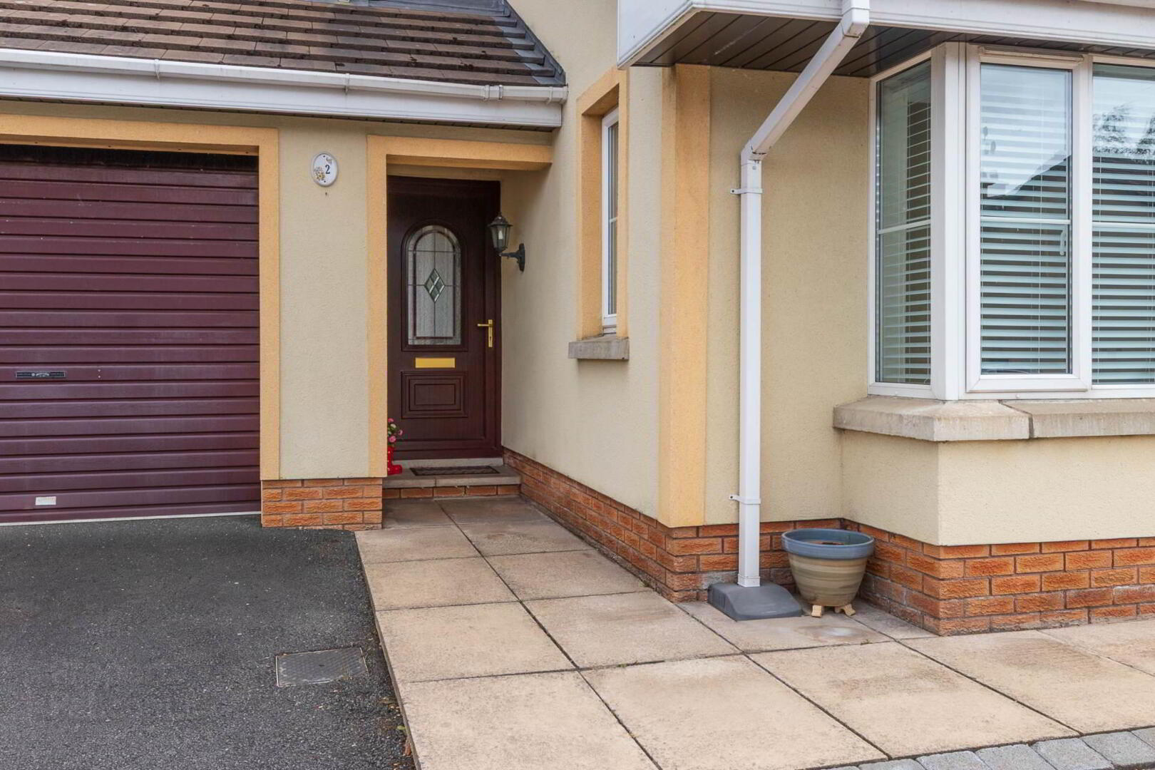 property description image
