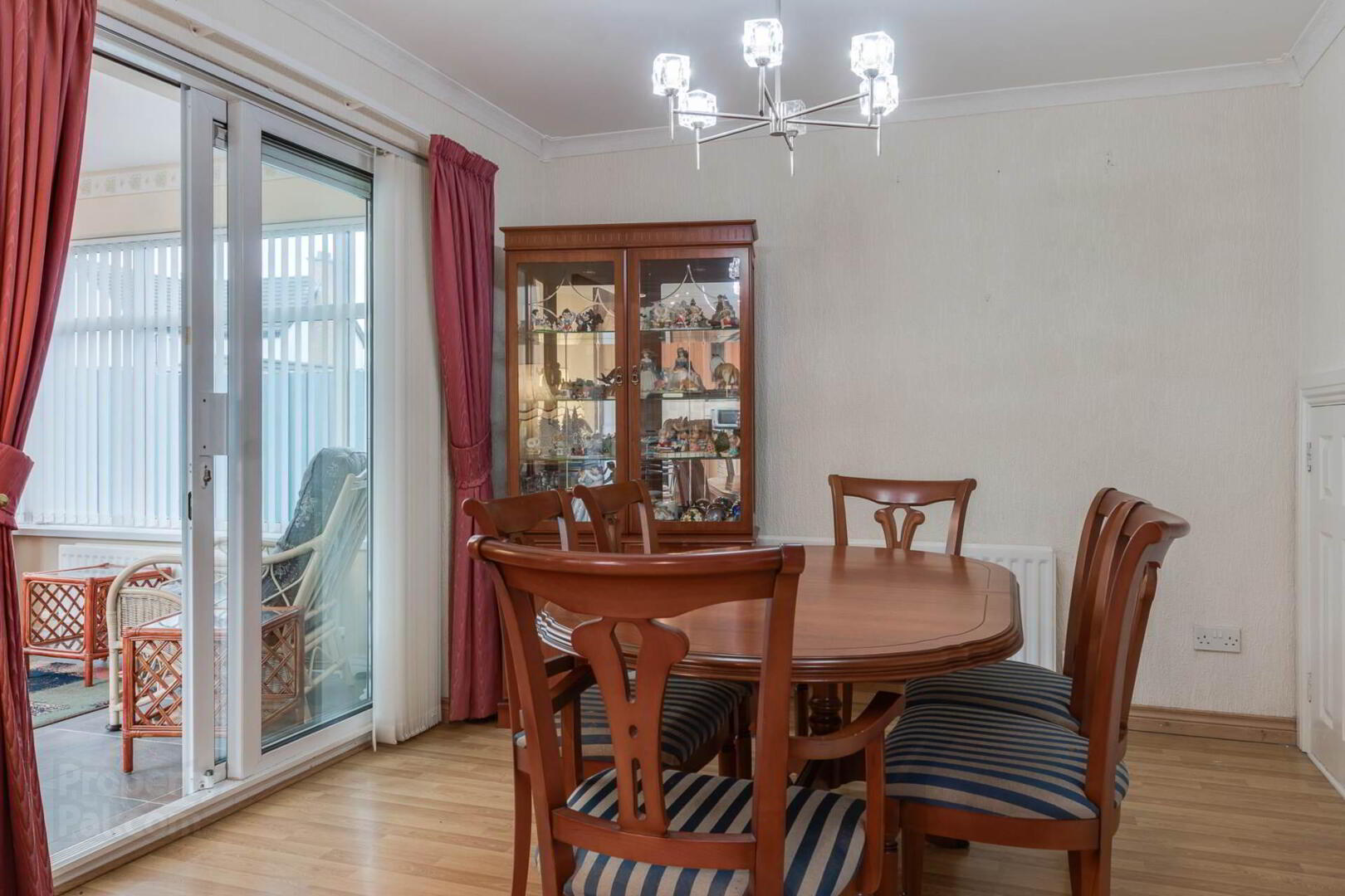 2 Castlebrook Way 11 of 43