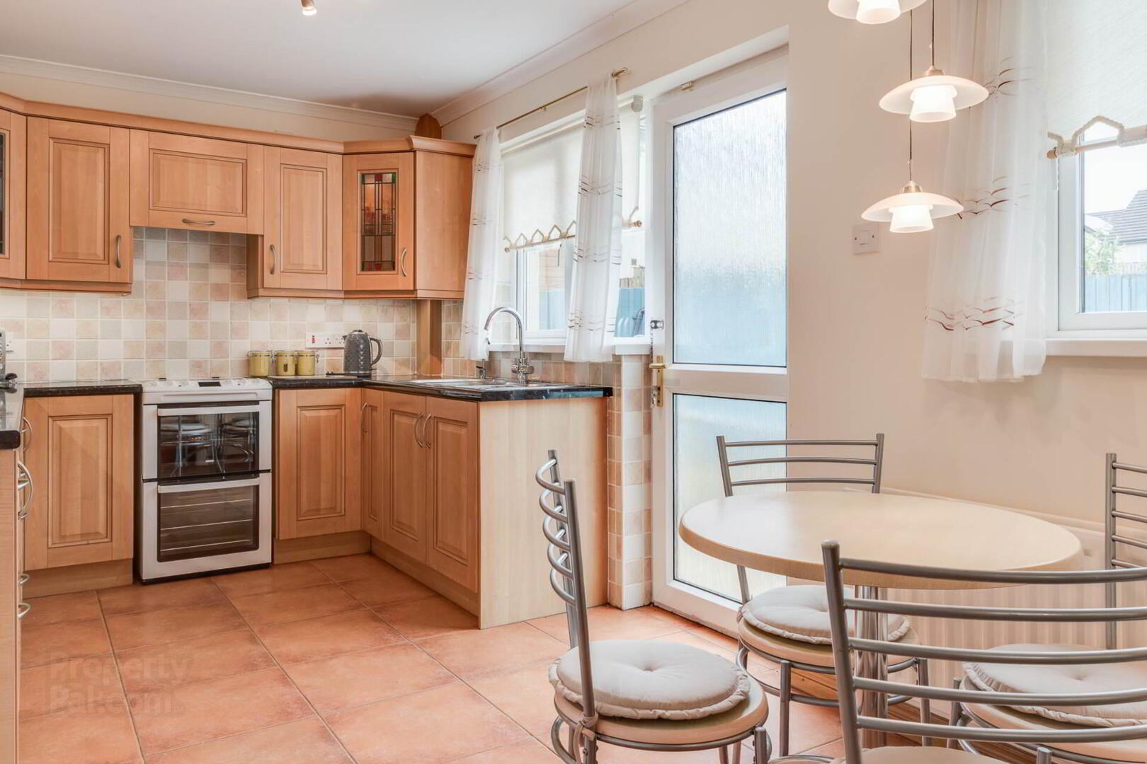 2 Castlebrook Way 18 of 43