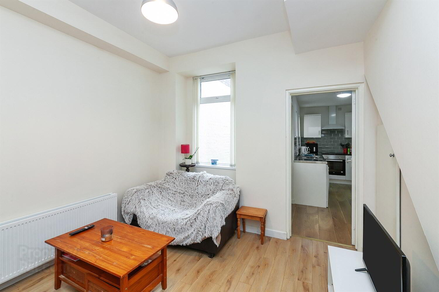 property description image
