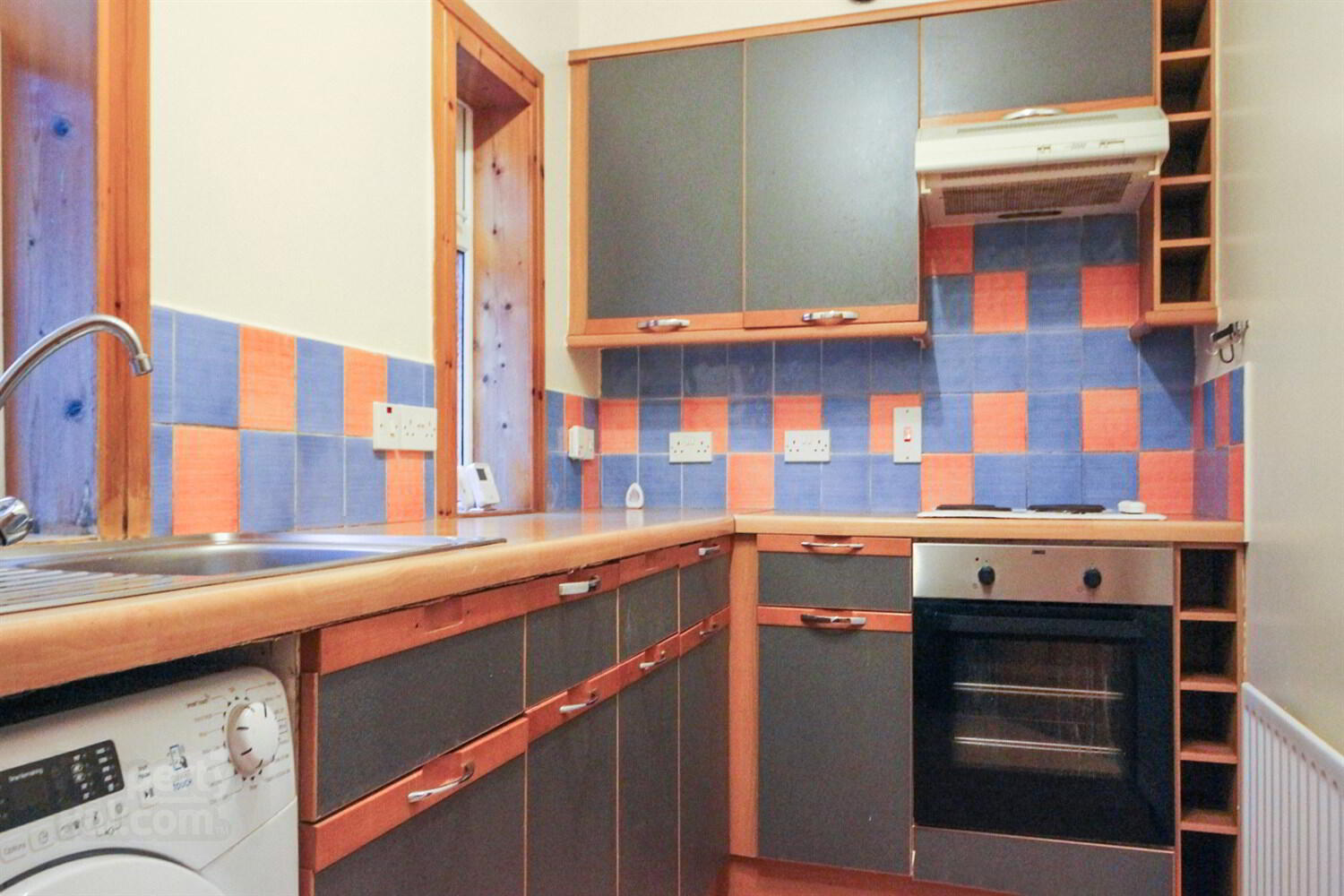 54 Fane Street 5 of 11