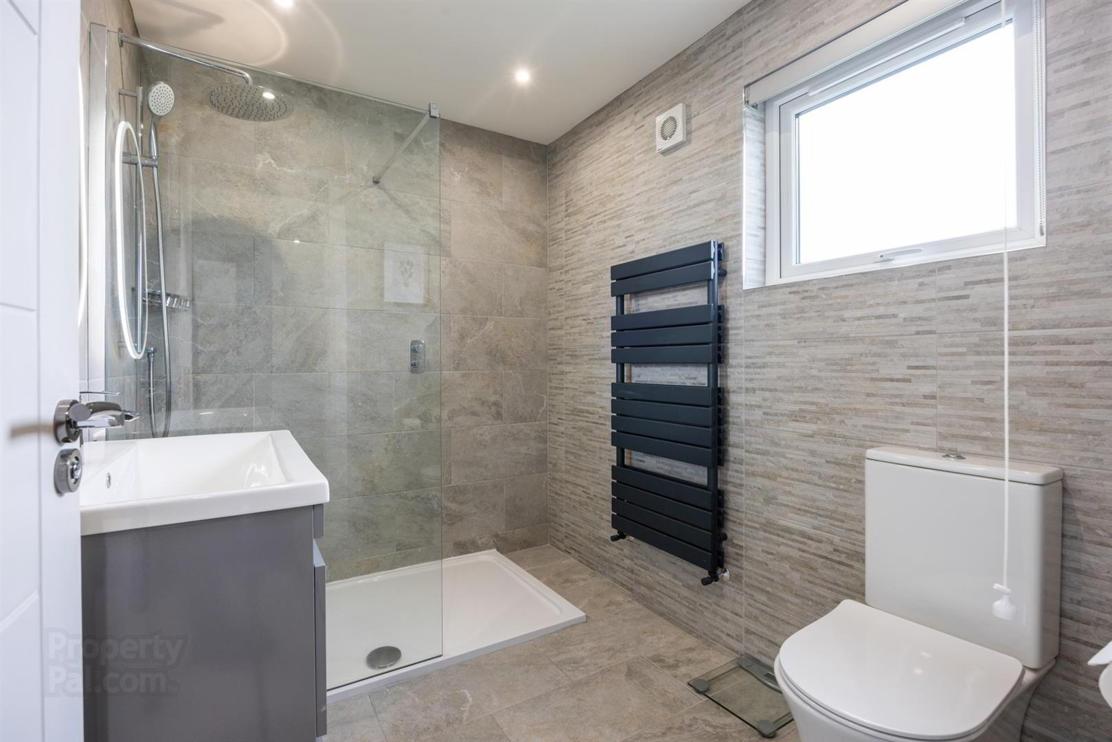 18 Ballybarnes Road 37 of 67