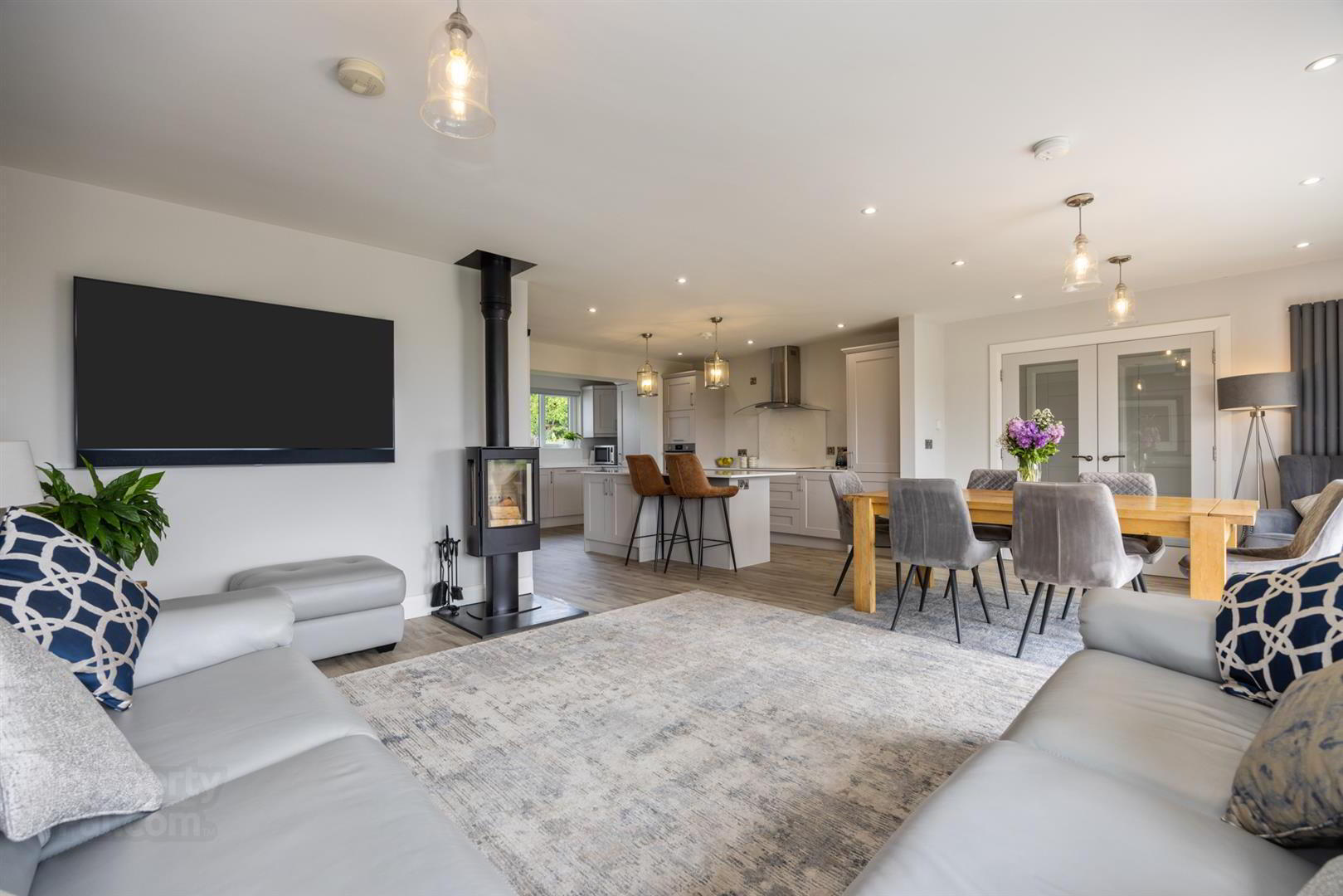 18 Ballybarnes Road 19 of 67
