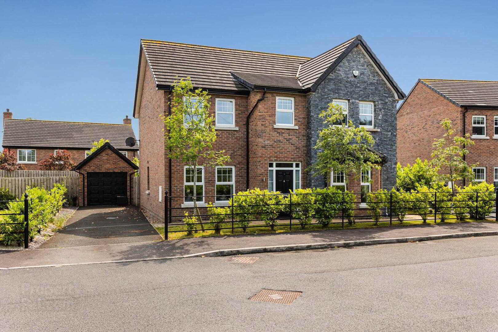 6 Blaris Lane 1 of 30