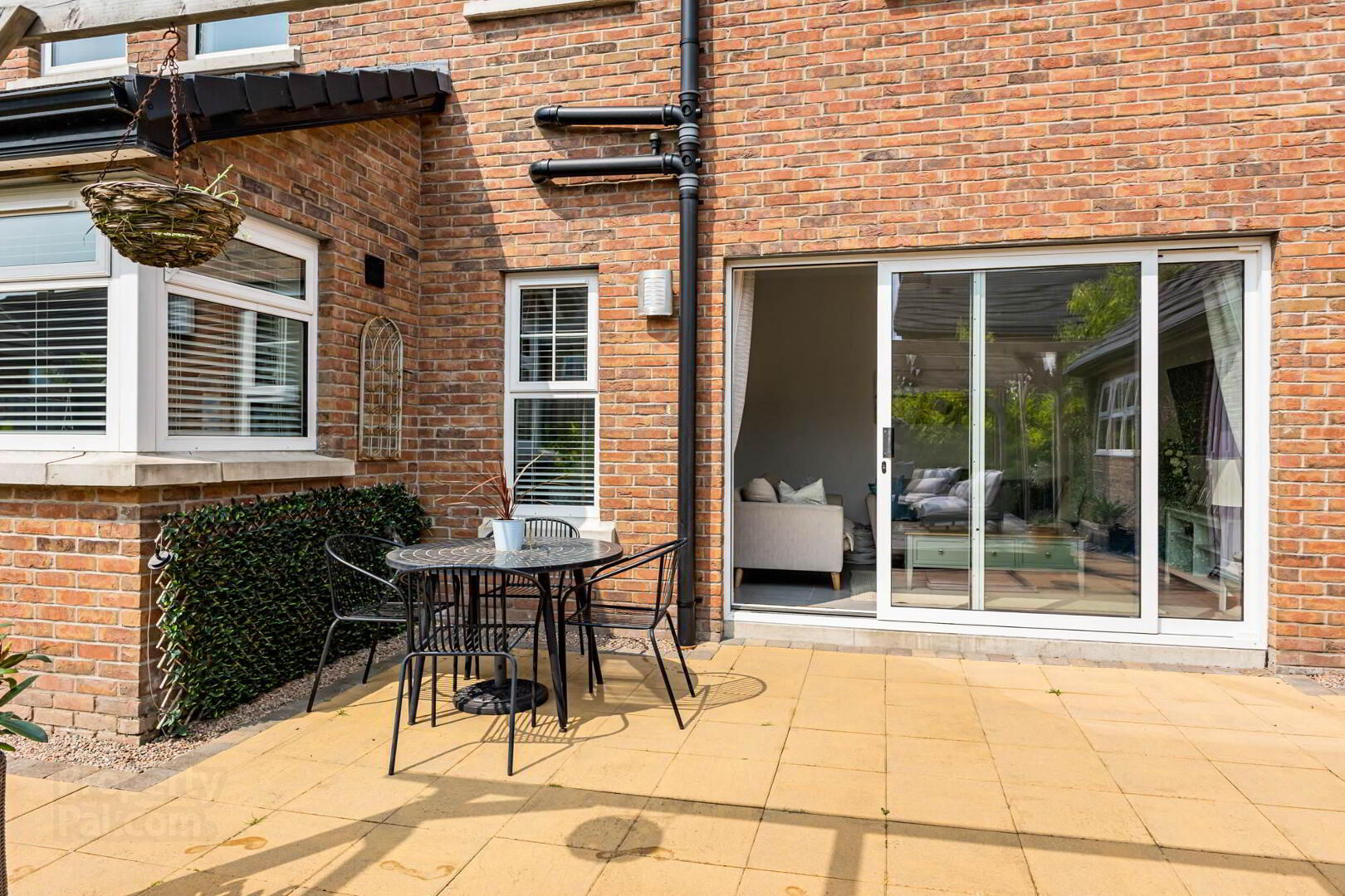 6 Blaris Lane 28 of 30