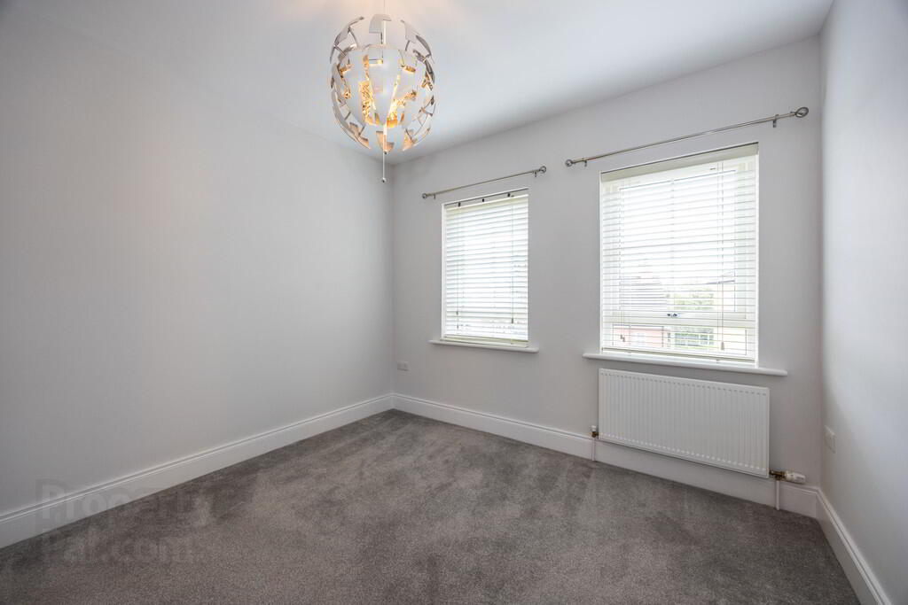 22 Ballantine Gardens 23 of 37