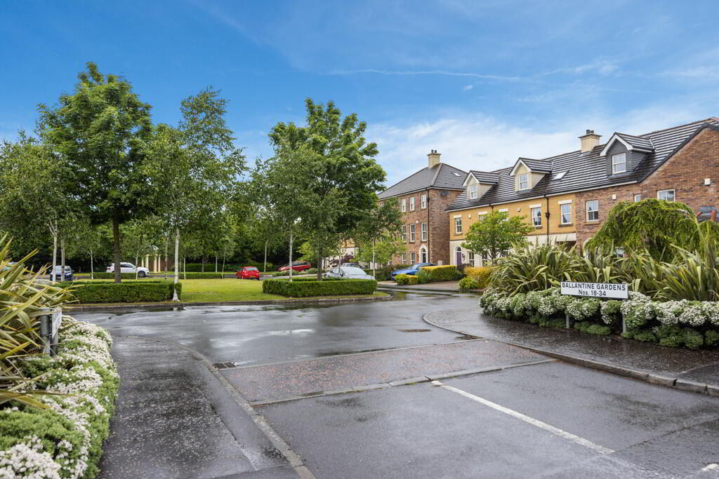 22 Ballantine Gardens 37 of 37