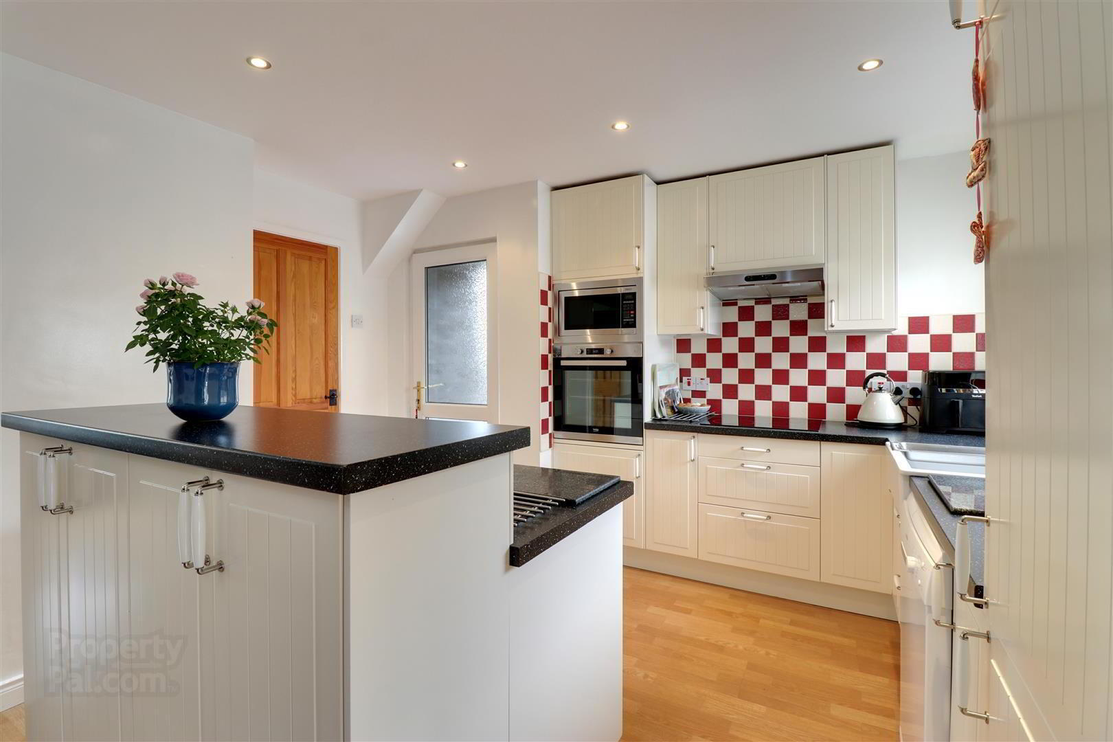 7 Ballymacormick Crescent 9 of 22