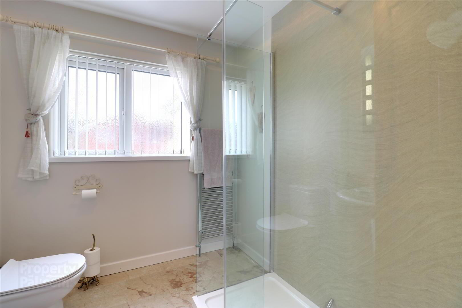 7 Ballymacormick Crescent 17 of 22