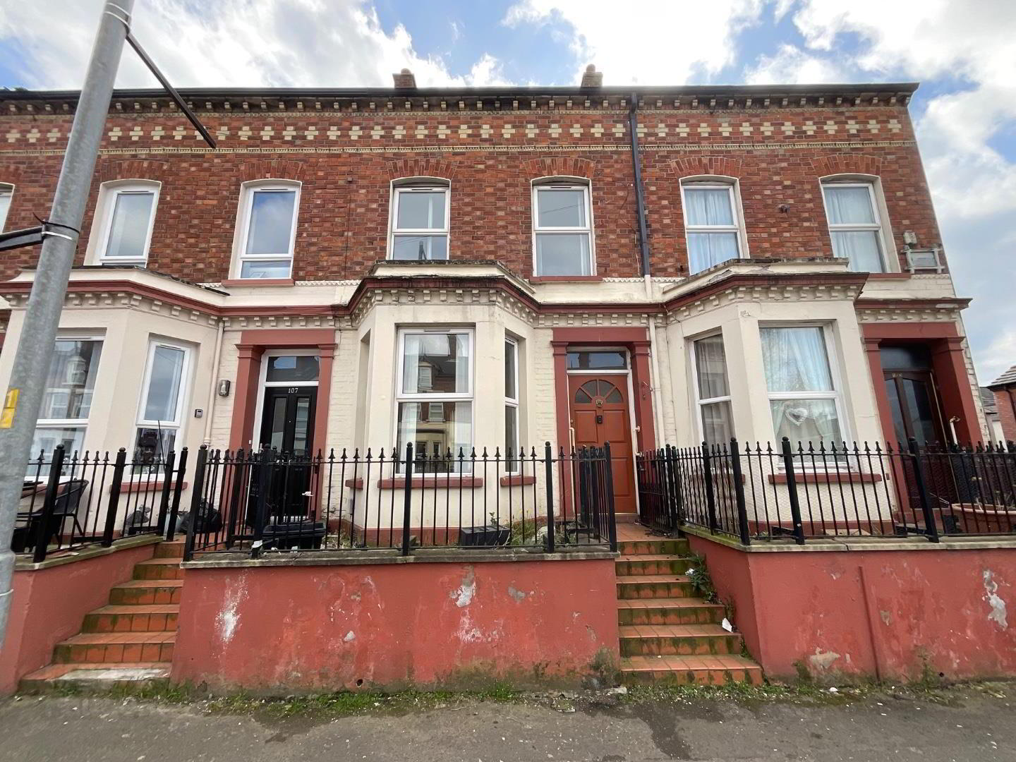 105 My Ladys Road 1 of 10