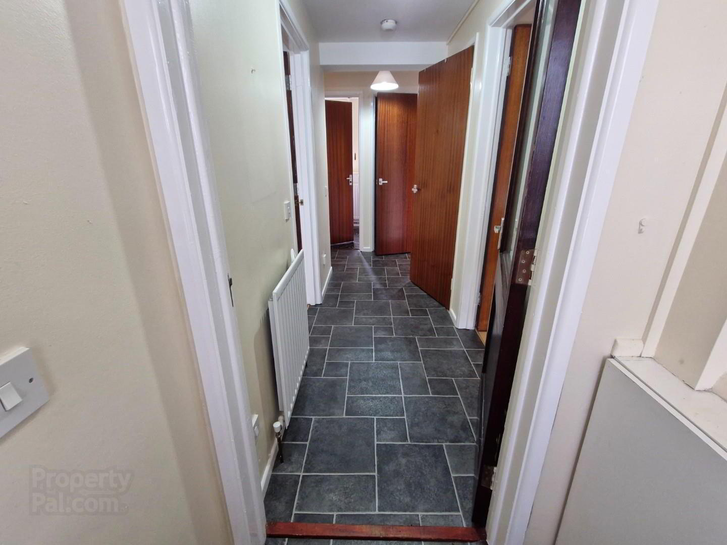 11a Gowanvale Drive 3 of 16