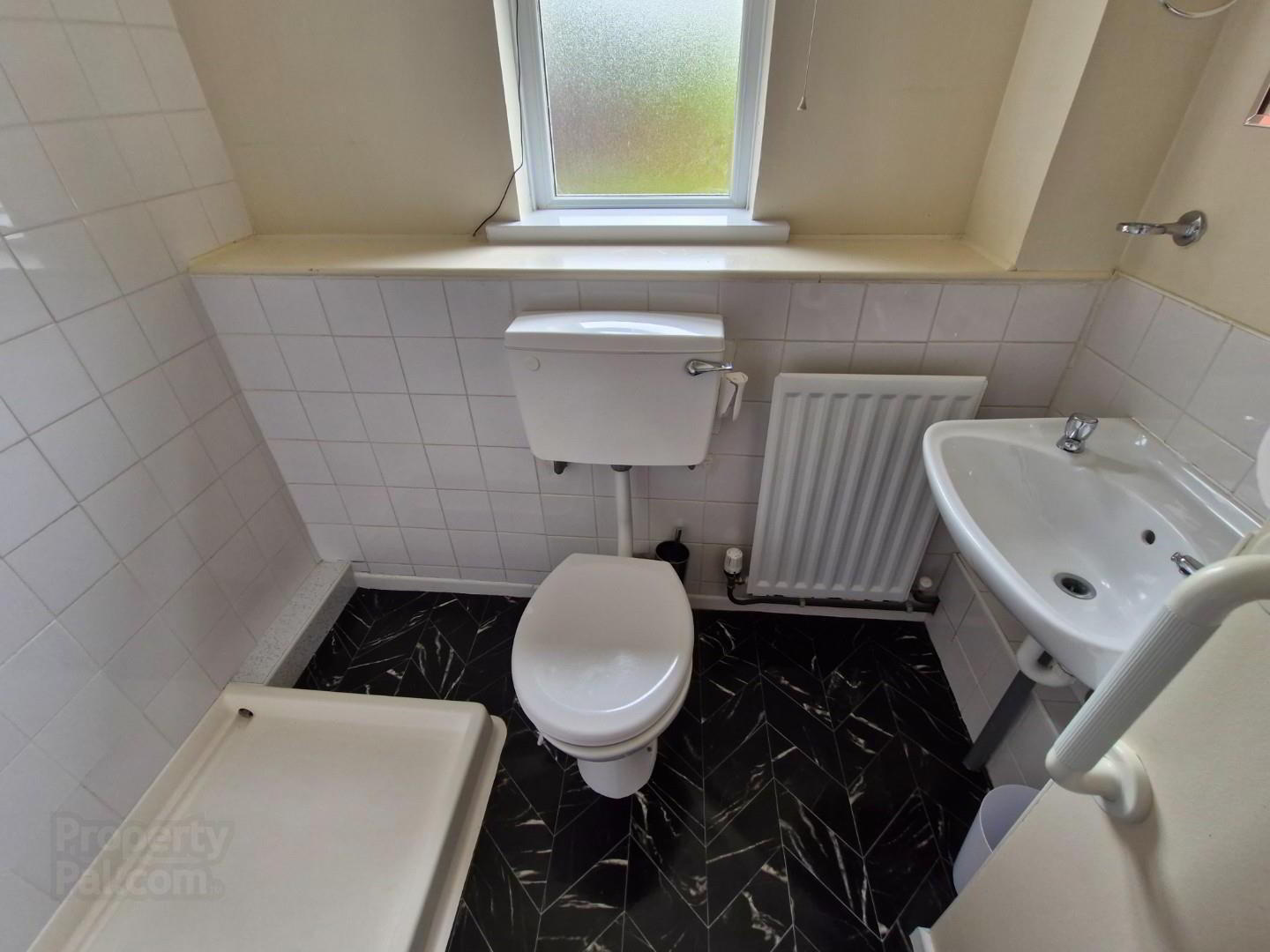 11a Gowanvale Drive 13 of 16