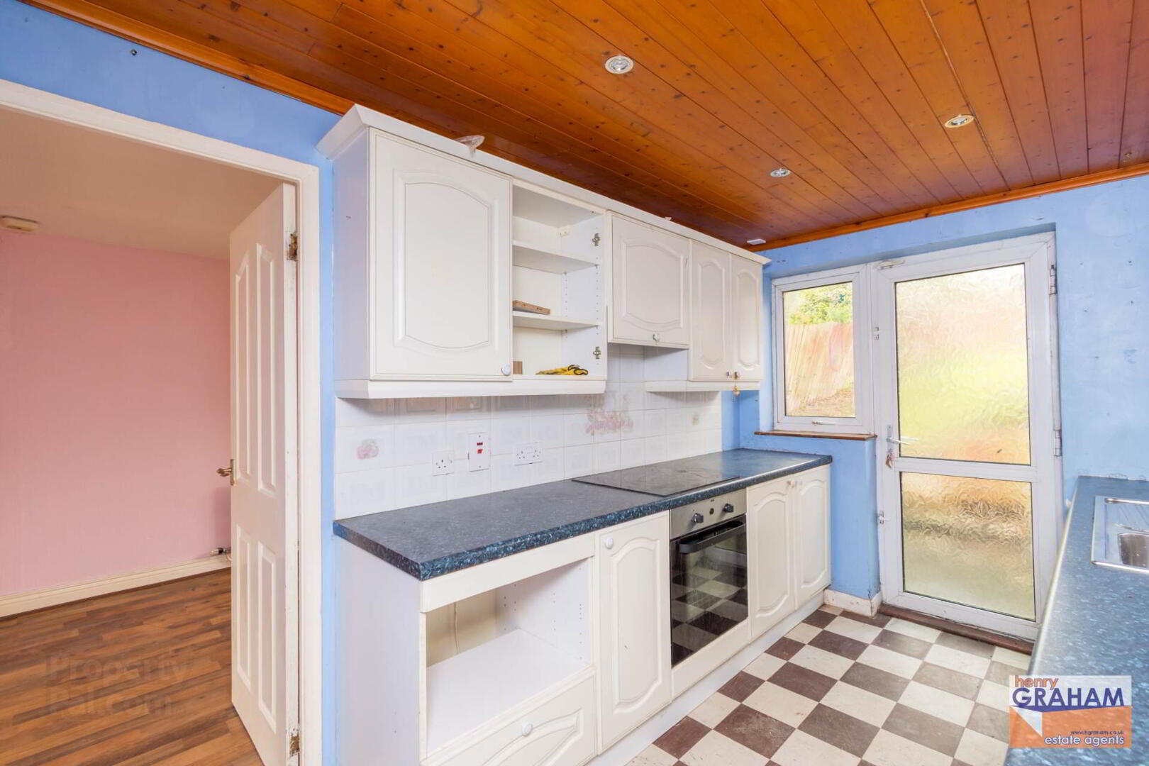 15 Glendun Park 9 of 17