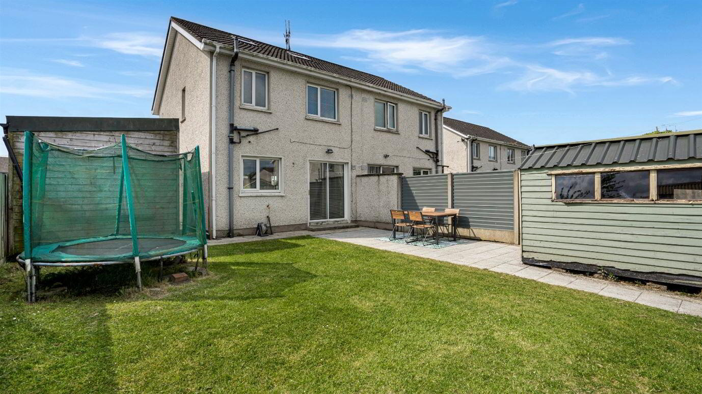 38 Woodbury Gardens 16 of 20