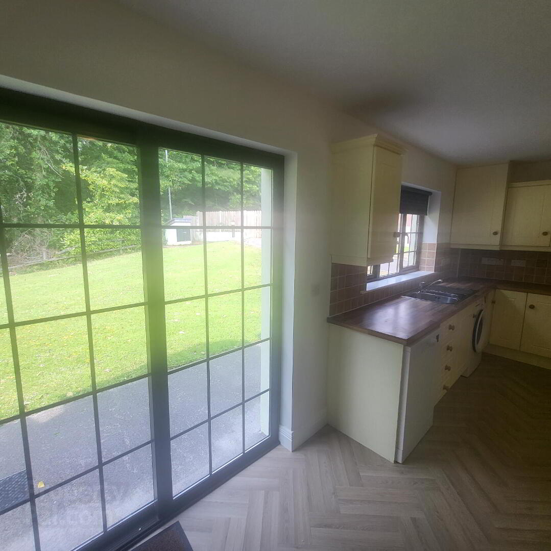 6 Clement Court. Lough Rynn 17 of 33