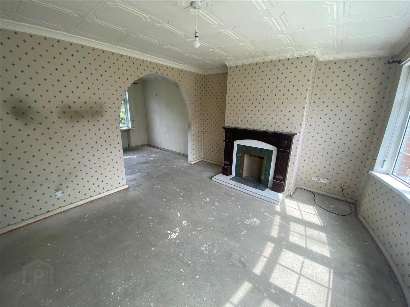 6 Cloverhill Glen 2 of 12