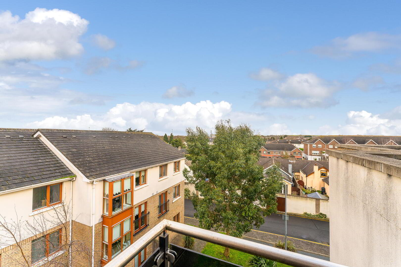 Apartment 56 Clearstream Court 3 of 19