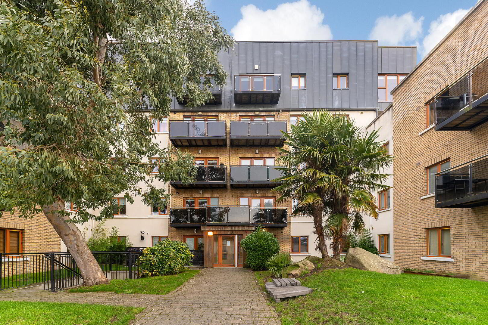 Apartment 56 Clearstream Court 1 of 19