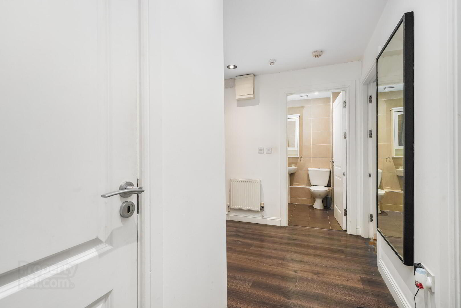 Apartment 56 Clearstream Court 5 of 19