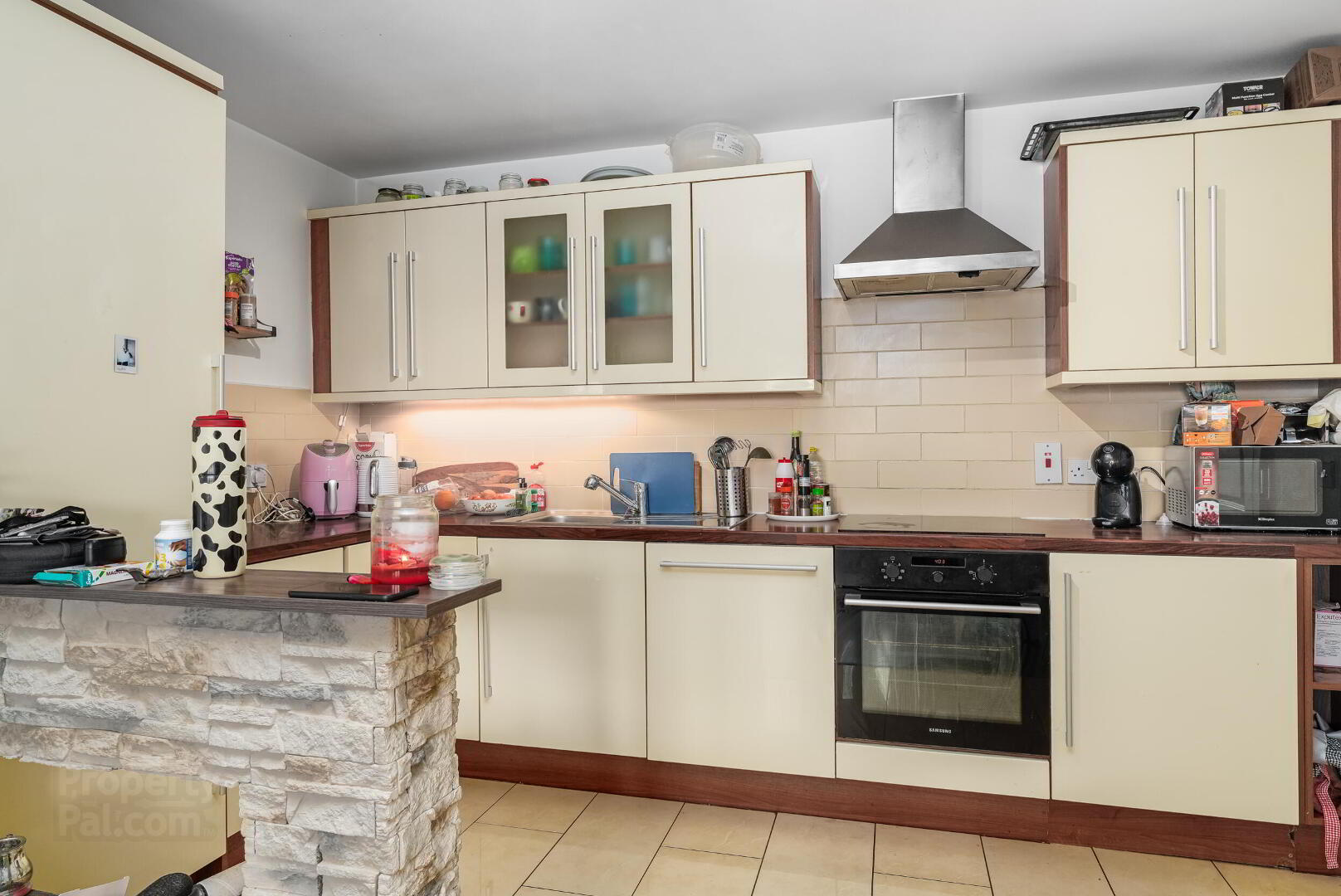 Apartment 56 Clearstream Court 10 of 19